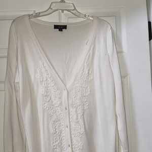 AGB CREAM WHITE SWEATER